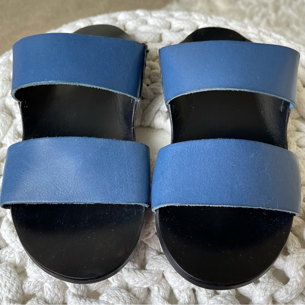 BDG Royal Blue Sandals 7 by Urban Outfitters - Picture 3 of 10